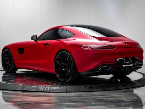 Used 2016 Mercedes-Benz AMG GT S image 11