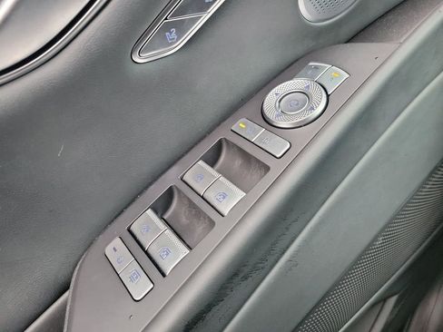 Used 2025 Genesis G80 3.5T Sport Prestige image 18