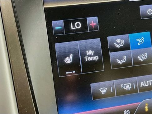 Used 2014 Ford Edge SEL w/ Equipment Group 205A AWD/4WD image 21