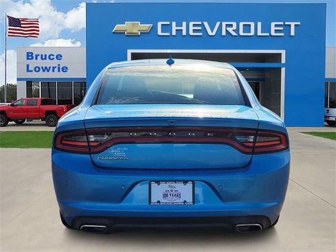 Used 2023 Dodge Charger SXT image 5