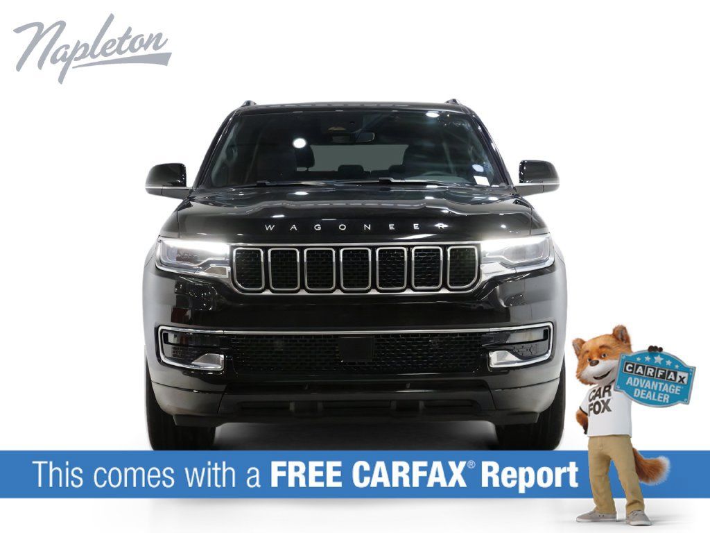 Used 2025 Jeep Wagoneer 4WD w/ Premium Group I image 2