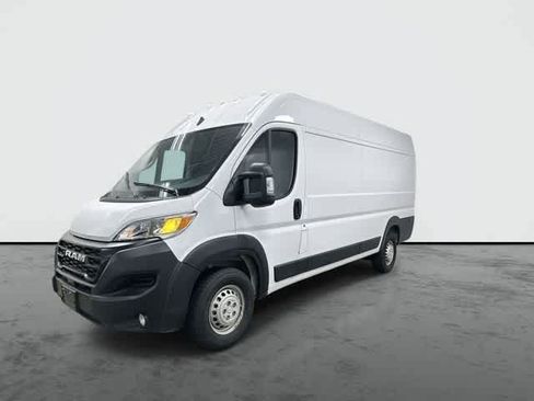 Used 2025 RAM ProMaster 3500 w/ Convenience Group FWD image 6