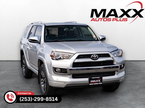Used 2019 Toyota 4Runner SR5 AWD/4WD image 1
