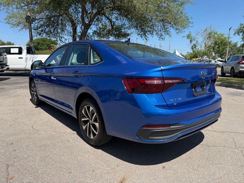 Used 2024 Volkswagen Jetta S image 4