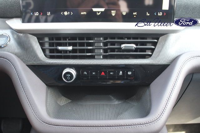 New 2027 Ford Explorer Platinum RWD image 15