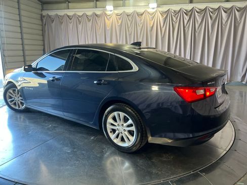 Used 2016 Chevrolet Malibu LT w/ Leather Package FWD image 7