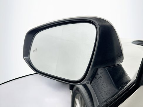 Used 2020 Toyota RAV4 XLE Premium image 16