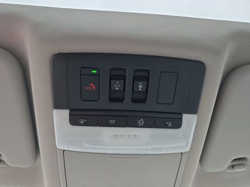 New 2026 Nissan Rogue SV FWD image 27
