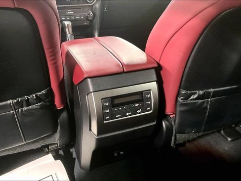 Used 2023 Lexus GX 460 Premium w/ Premium Package AWD/4WD image 31