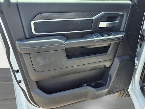 New 2026 RAM 2500 Big Horn AWD/4WD image 11