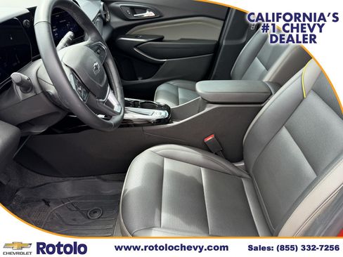 Used 2024 Chevrolet Trax ACTIV w/ Sunroof Package FWD image 17