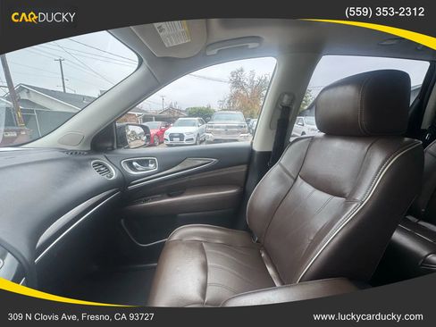 Used 2019 INFINITI QX60 Luxe w/ Essential Package image 16