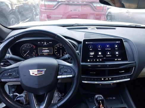 Used 2023 Cadillac CT5 Luxury image 5