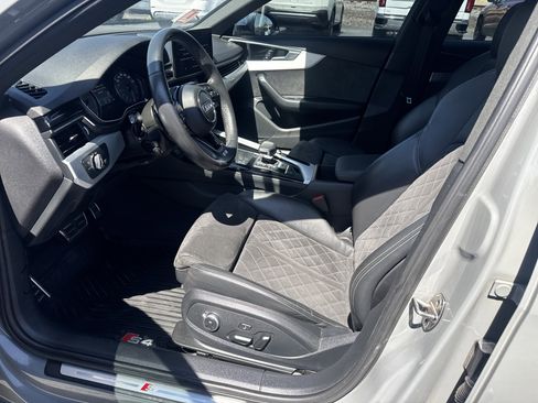 Used 2021 Audi S4 Premium w/ Convenience Package AWD/4WD image 12