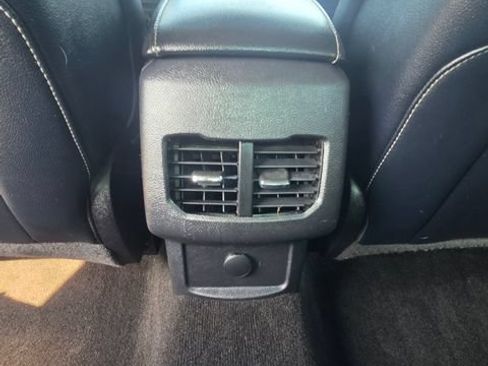 Used 2020 Ford Fusion SEL FWD image 11