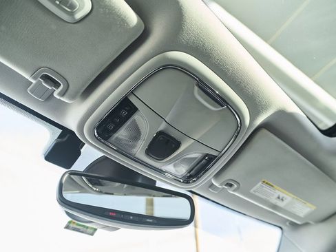 Used 2019 Jeep Cherokee Trailhawk image 58