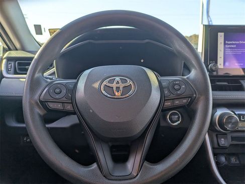 Used 2024 Toyota RAV4 XLE image 16