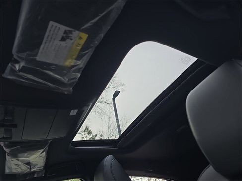 New 2026 MAZDA MAZDA3 s image 28