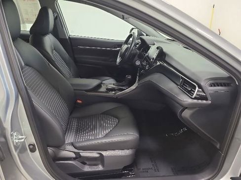 Certified 2024 Toyota Camry SE FWD image 13
