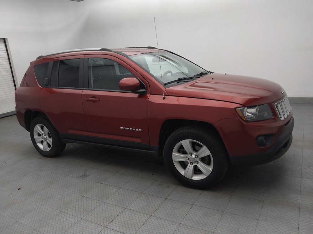 Used 2017 Jeep Compass Latitude AWD/4WD image 11