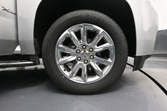 Used 2018 GMC Yukon XL SLT w/ Open Road Package AWD/4WD image 11