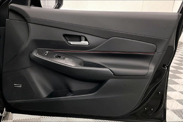 New 2027 Nissan Sentra SR w/ SR Premium Package FWD image 39