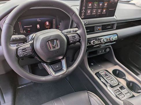 New 2026 Honda Pilot Elite image 3
