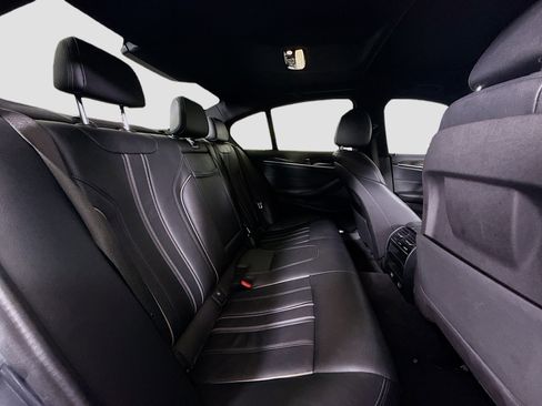 Used 2019 BMW 530i image 27