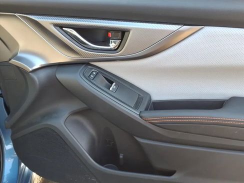 Used 2023 Subaru Crosstrek 2.5i Limited image 11