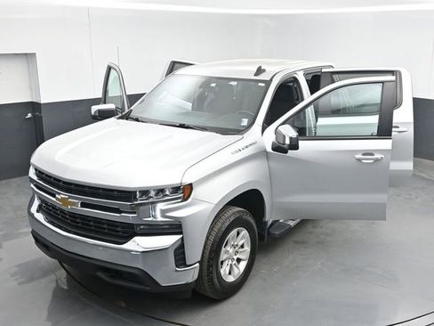Used 2021 Chevrolet Silverado 1500 LT image 48