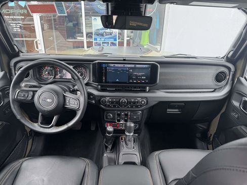 New 2025 Jeep Wrangler Unlimited Rubicon 392 AWD/4WD image 33