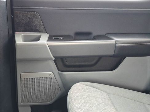 Used 2022 Ford F150 XLT w/ Equipment Group 302A High AWD/4WD image 13