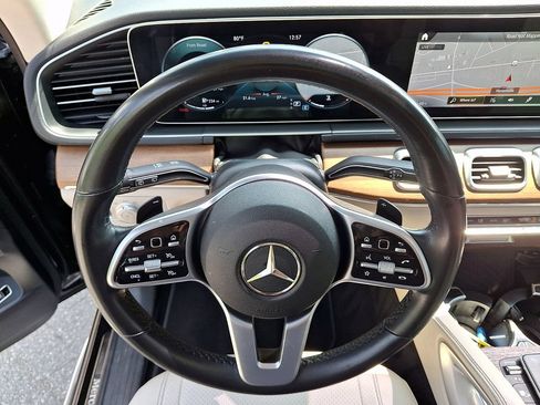 Used 2021 Mercedes-Benz GLE 350 w/ 3rd Row Seat Package image 20