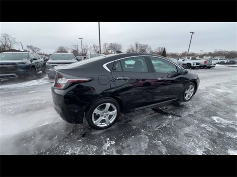Used 2019 Chevrolet Volt LT w/ Comfort Package image 8