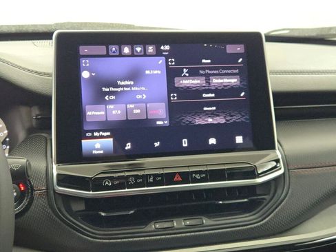 Used 2024 Jeep Compass Trailhawk image 26