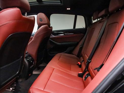 Used 2025 BMW X4 xDrive30i w/ Convenience Package image 20