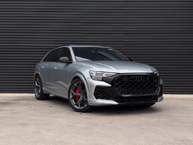 Used 2025 Audi RS Q8 performance AWD/4WD image 9