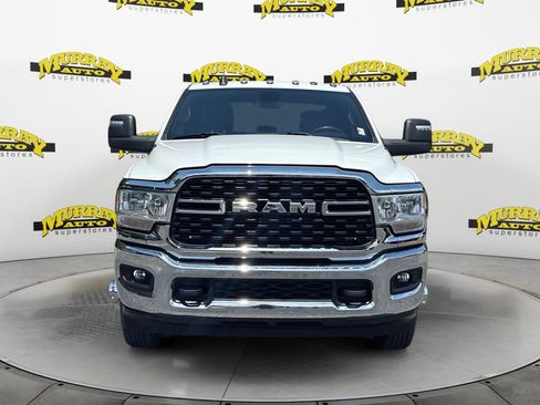 Used 2024 RAM 3500 Big Horn AWD/4WD image 8