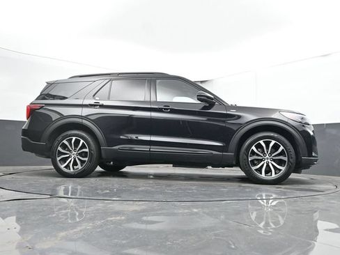 Used 2025 Ford Explorer ST-Line AWD/4WD image 47