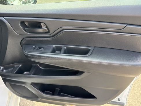 Used 2023 Honda Odyssey Sport image 30