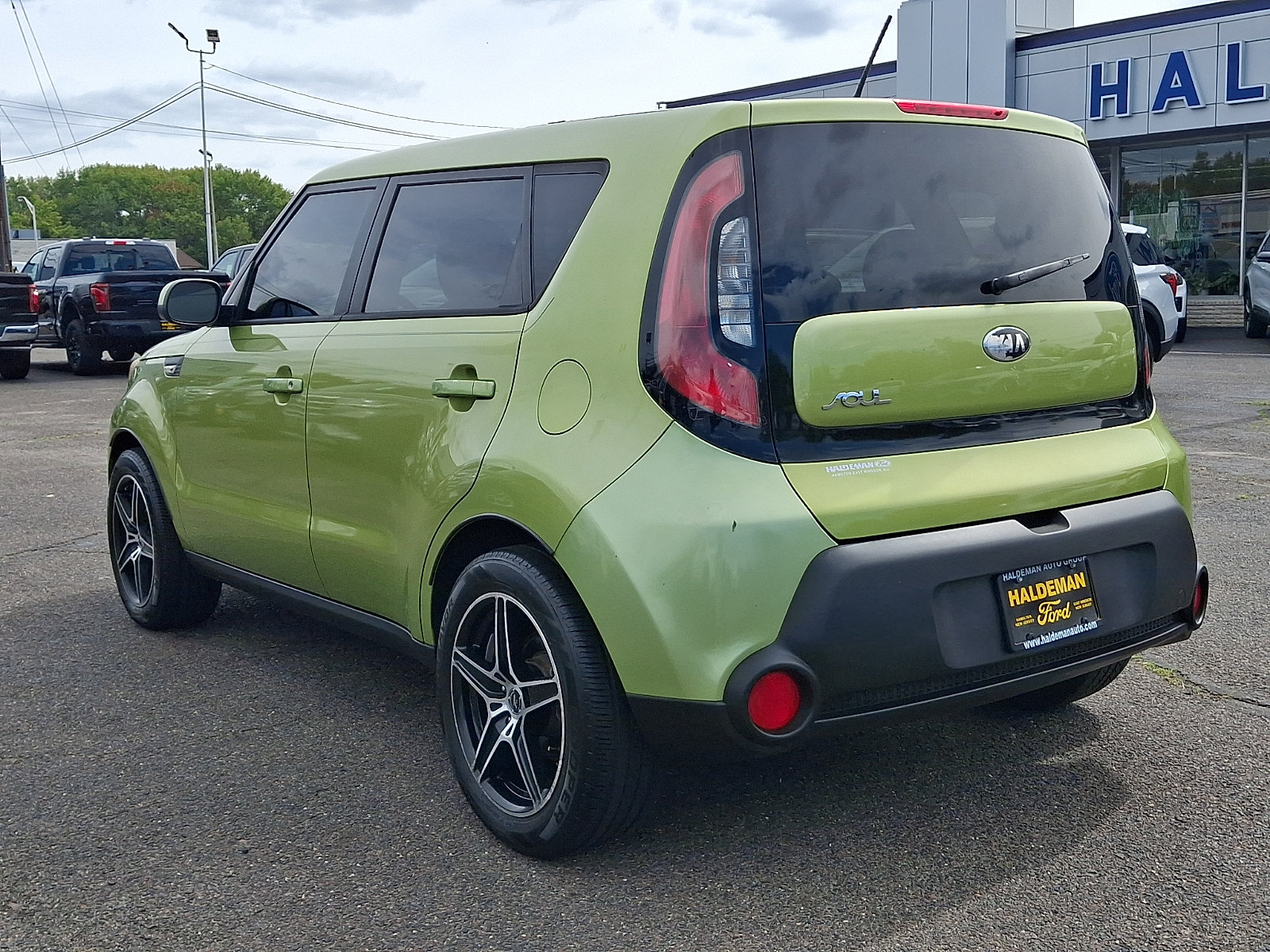 Used 2014 Kia Soul FWD image 5
