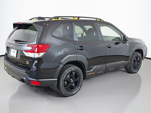Used 2025 Subaru Forester Wilderness AWD/4WD image 12