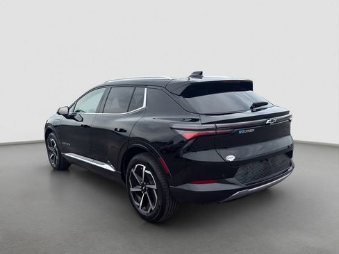 Used 2024 Chevrolet Blazer EV LT AWD/4WD image 4