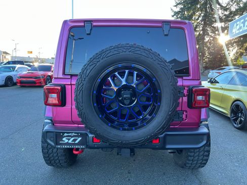 Used 2021 Jeep Wrangler Unlimited Rubicon w/ Xtreme Recon 35" Tire Package image 4