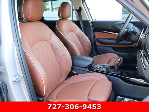 Used 2022 MINI Cooper Clubman S w/ Signature Upholstery Package image 22