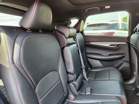 Used 2020 INFINITI QX50 Essential w/ Edition 30 Package AWD/4WD image 15