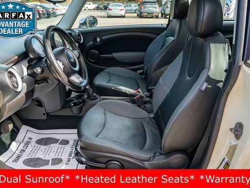 Used 2010 MINI Cooper Hardtop image 15