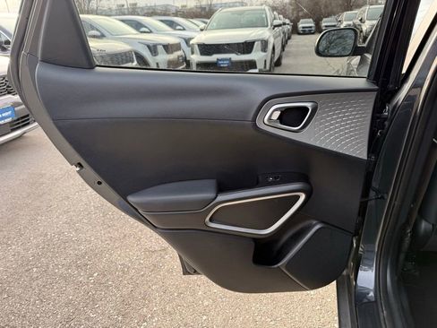Certified 2024 Kia Soul LX w/ Option Group 015 image 10