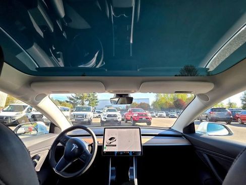 Used 2019 Tesla Model 3 Long Range AWD/4WD image 21