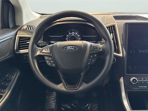 Used 2022 Ford Edge SE AWD/4WD image 12